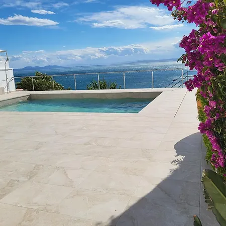 La Perla En Canyelles, Con Vistas Al Mar Hébergement de vacances *