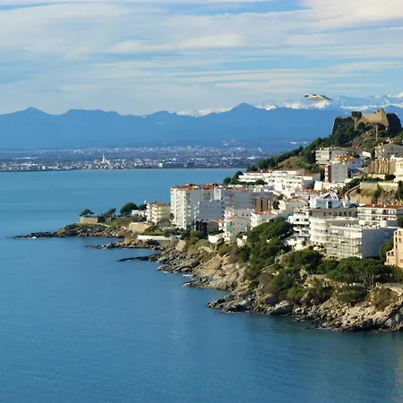 Hébergement de vacances La Perla En Canyelles, Con Vistas Al Mar